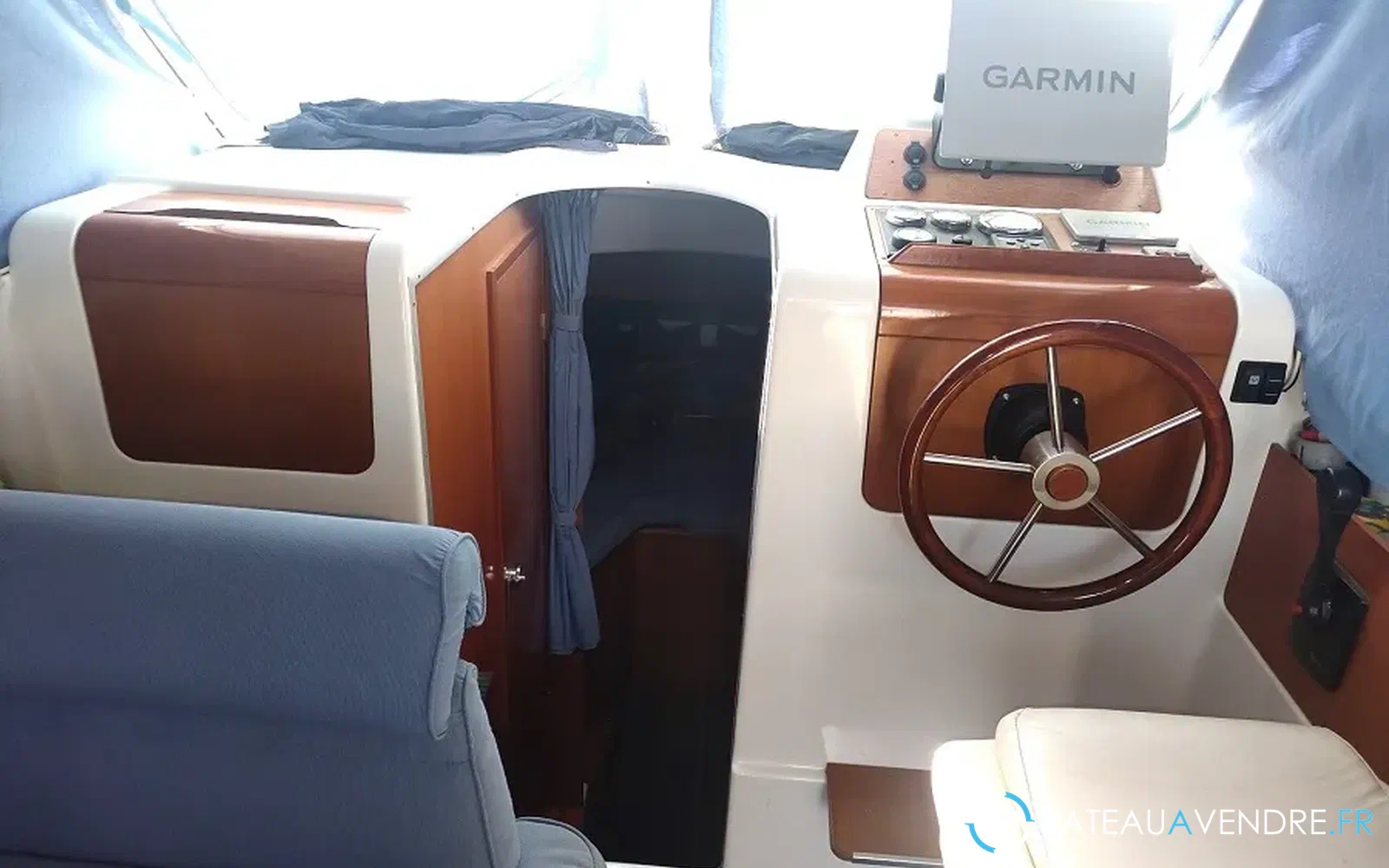 slider 20 Beneteau Antares 760