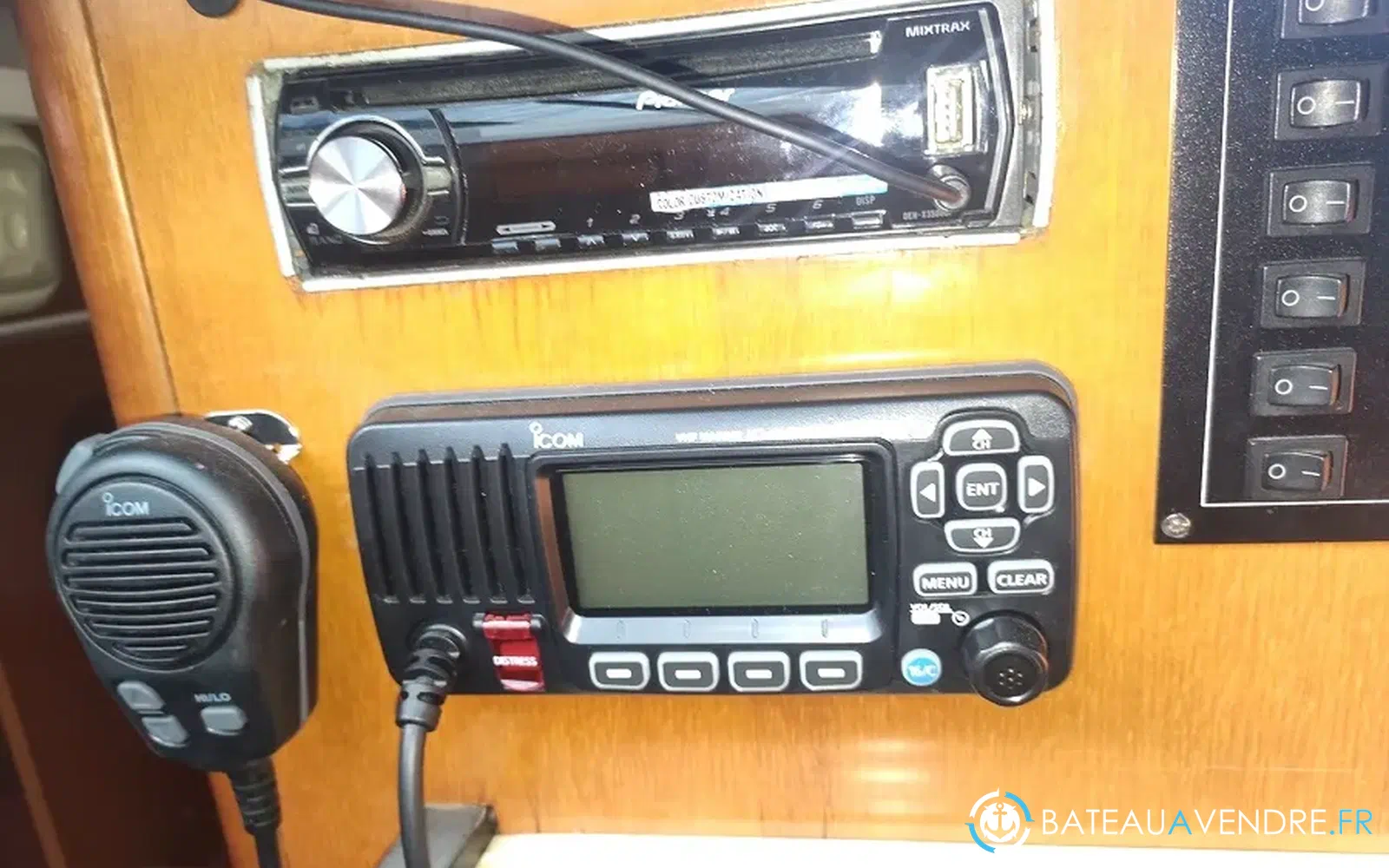 slider 32 Beneteau Antares 760