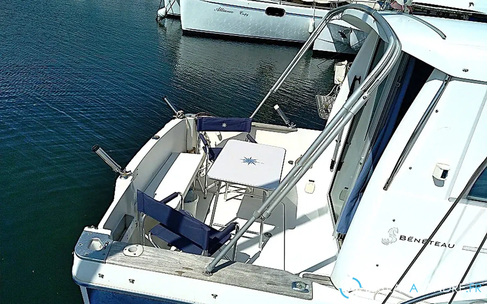 slider 3 Beneteau Antares 760