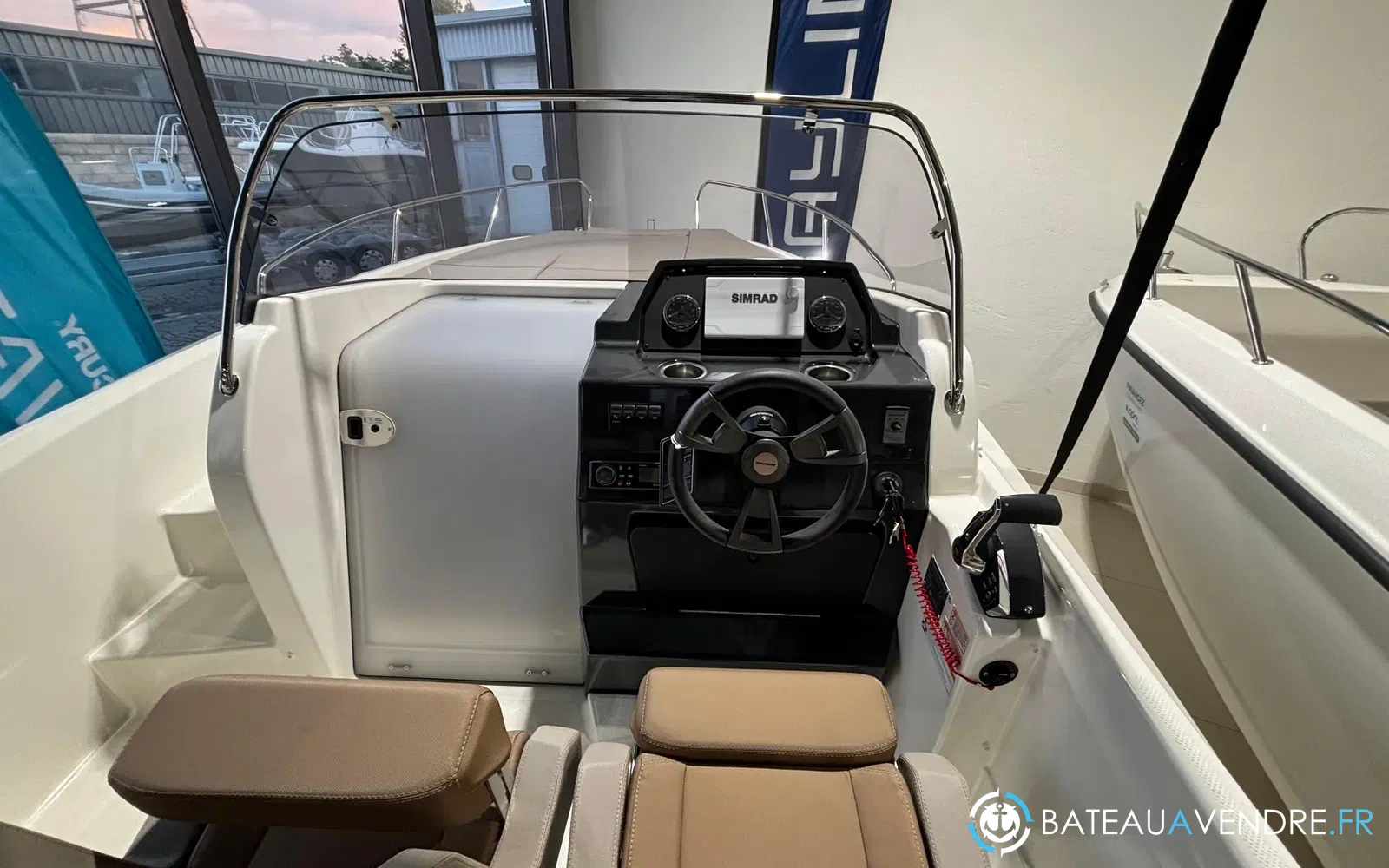 slider 10 Quicksilver Activ 675 Sundeck