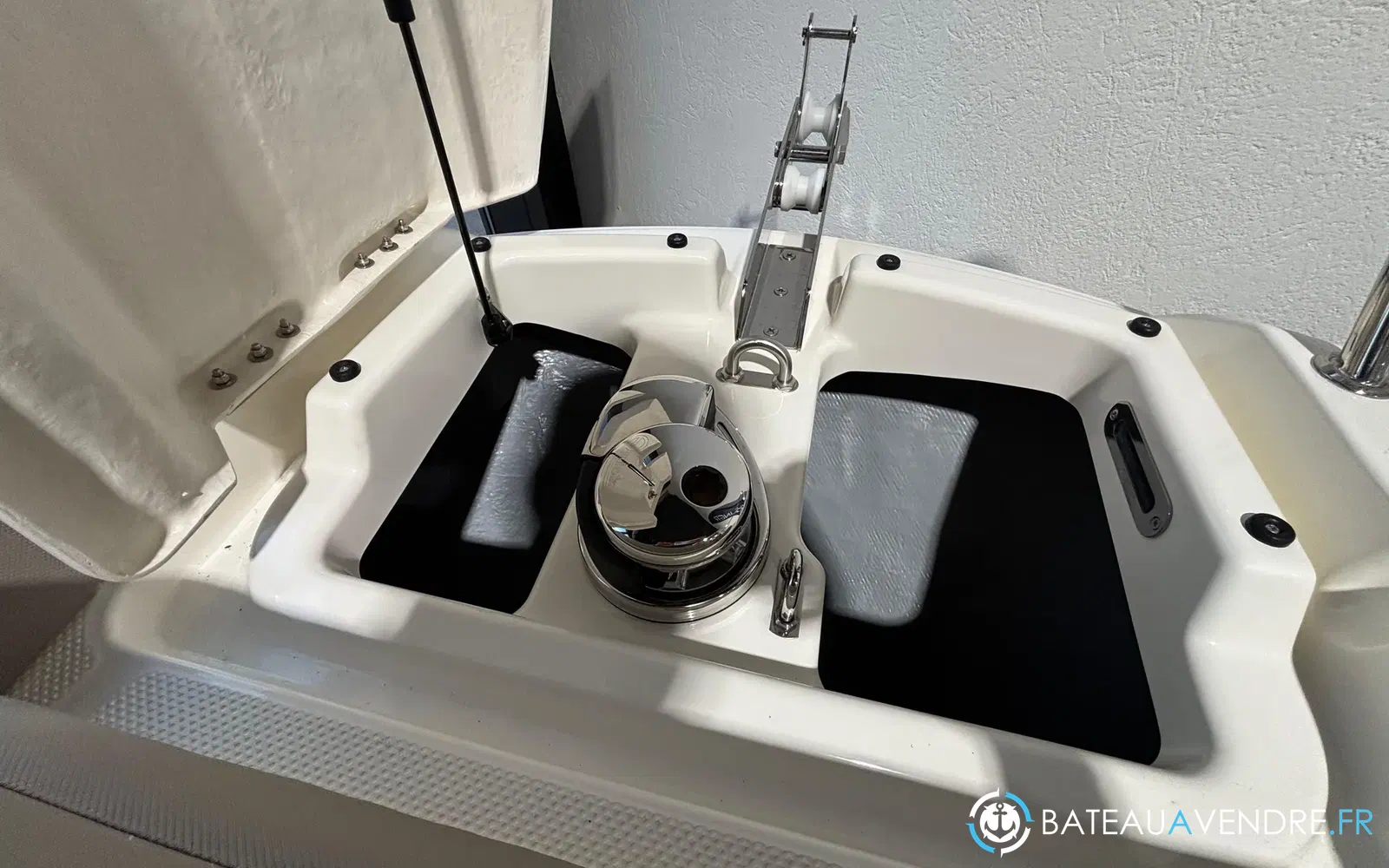 slider 13 Quicksilver Activ 675 Sundeck