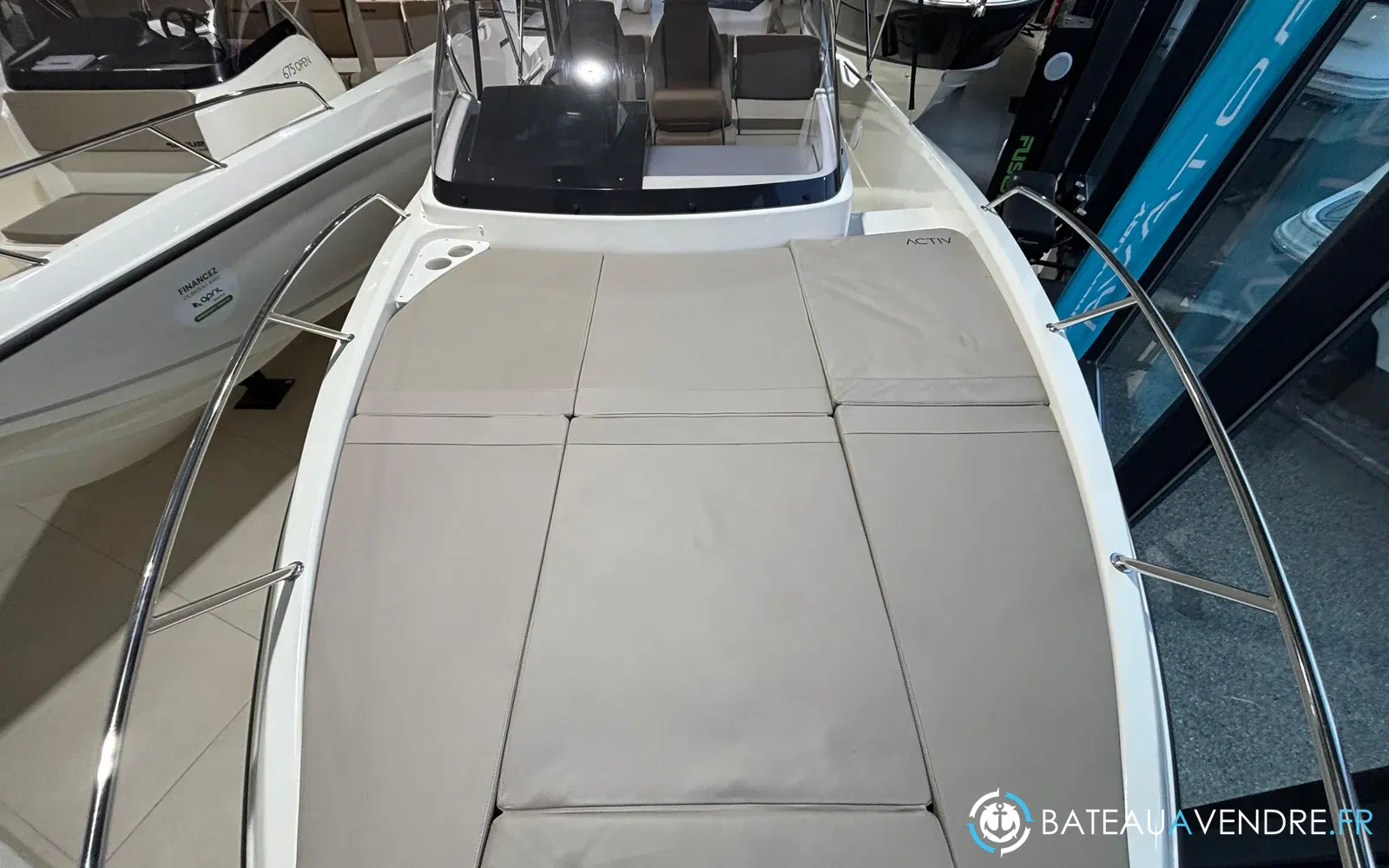 slider 15 Quicksilver Activ 675 Sundeck