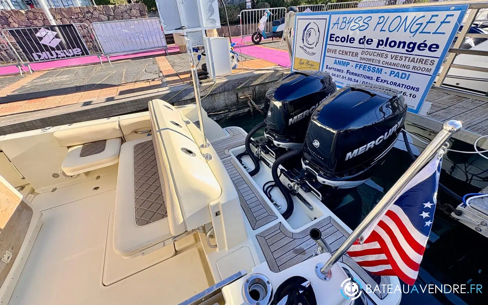 slider 23 Chris Craft Catalina 30
