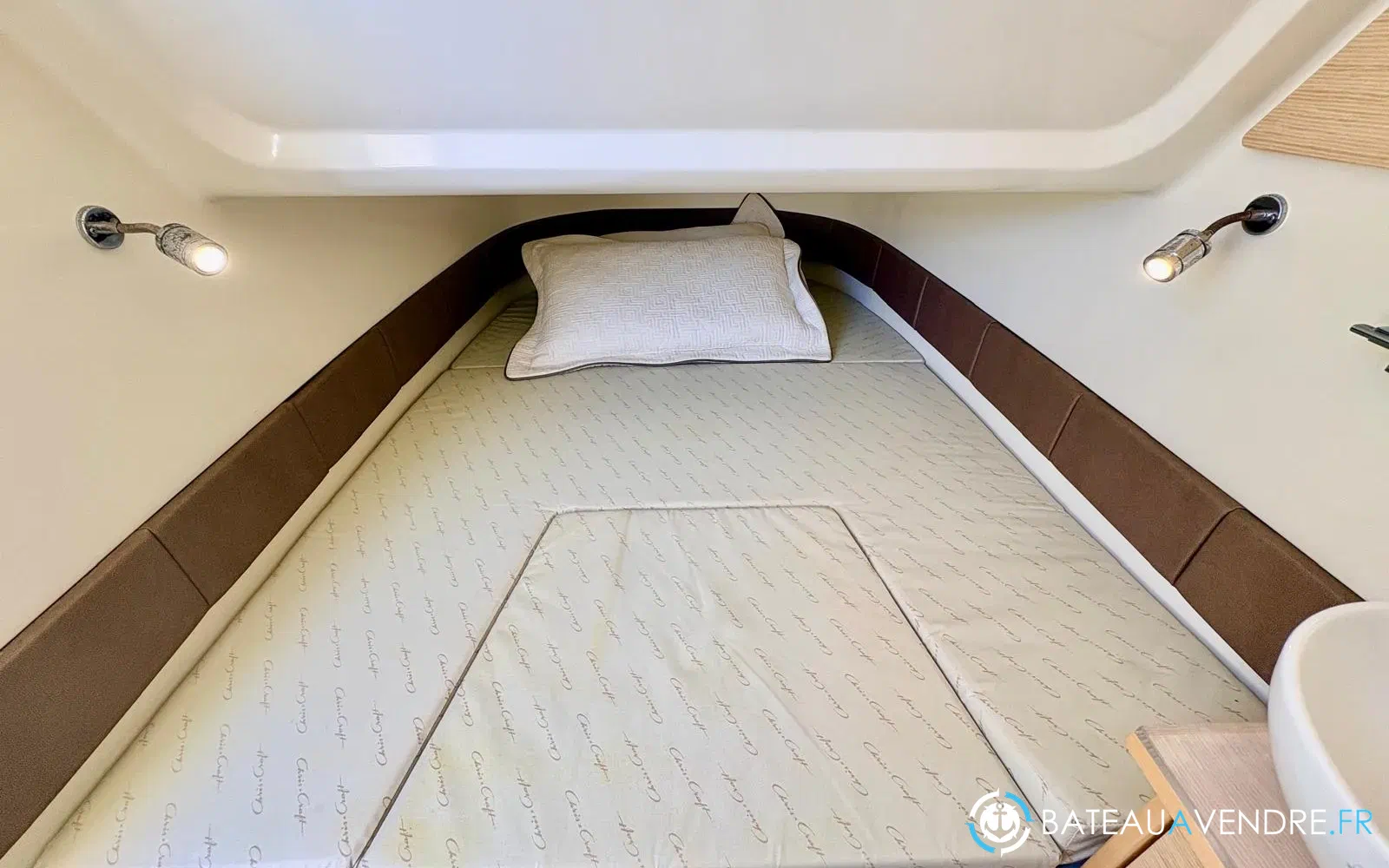 slider 20 Chris Craft Catalina 30