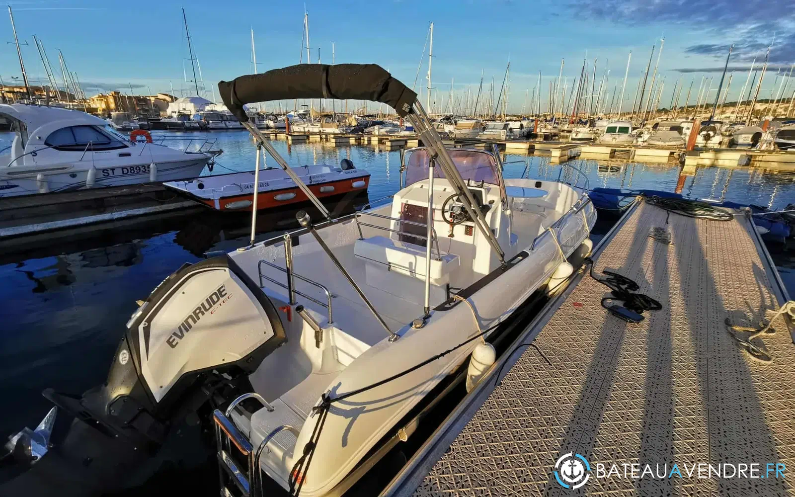 slider 1 Selection Boats Aston 23