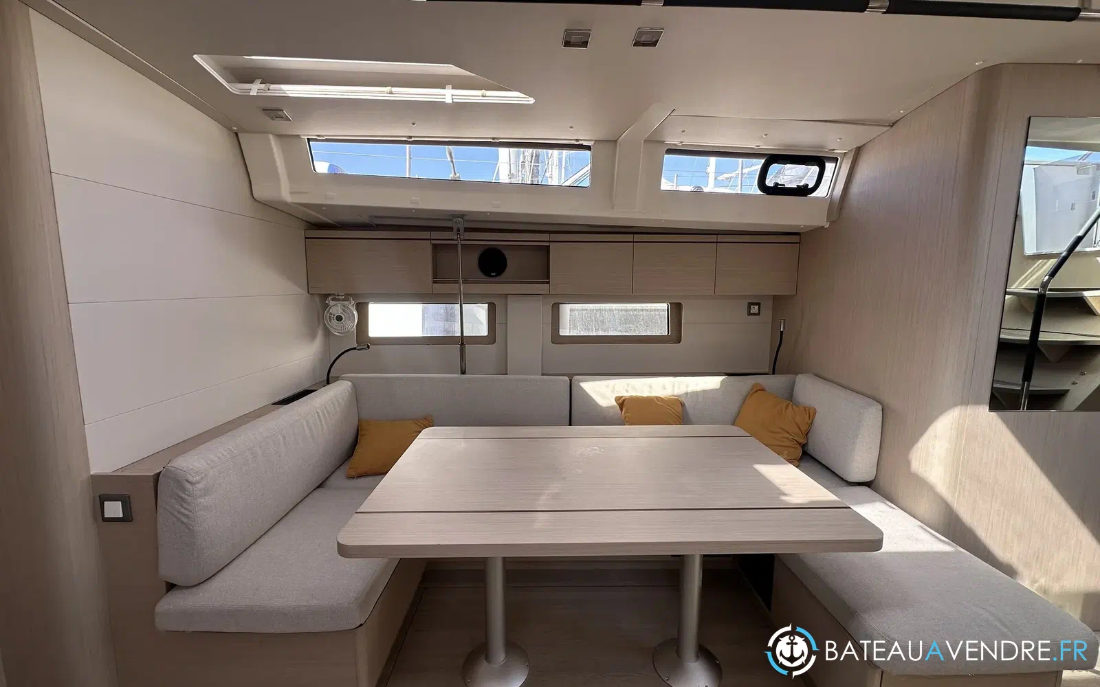 slider 6 Beneteau Oceanis 51.1