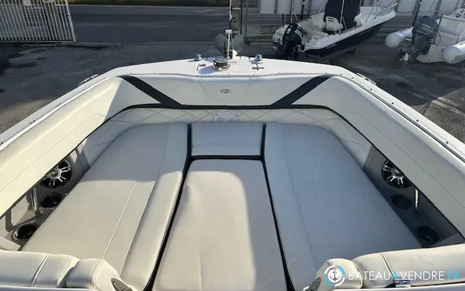 slider 16 Regal 26 Fasdeck