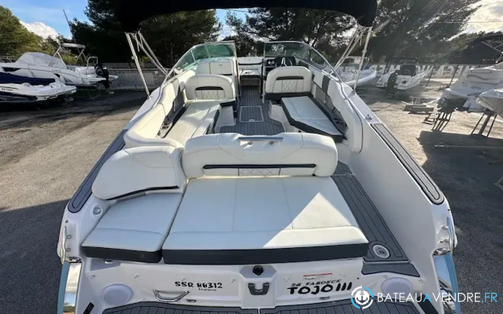 slider 7 Regal 26 Fasdeck