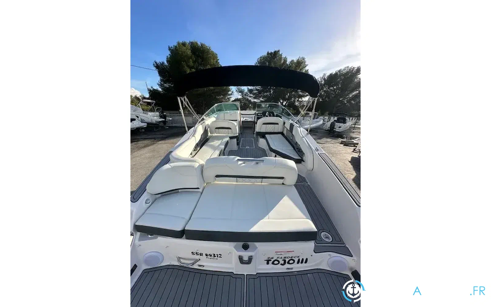 slider 6 Regal 26 Fasdeck