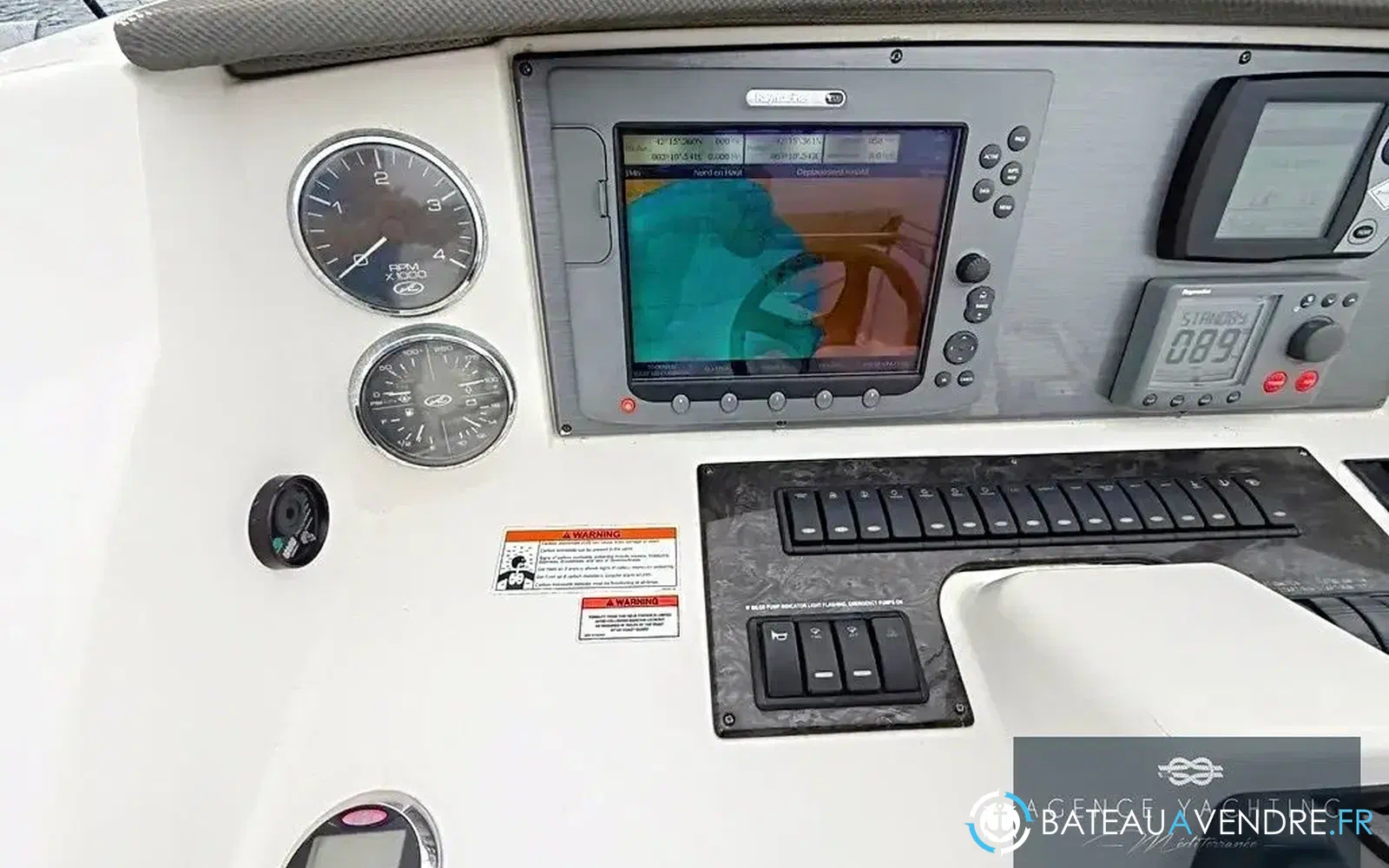 slider 10 Sea Ray 375 Sedan Bridge