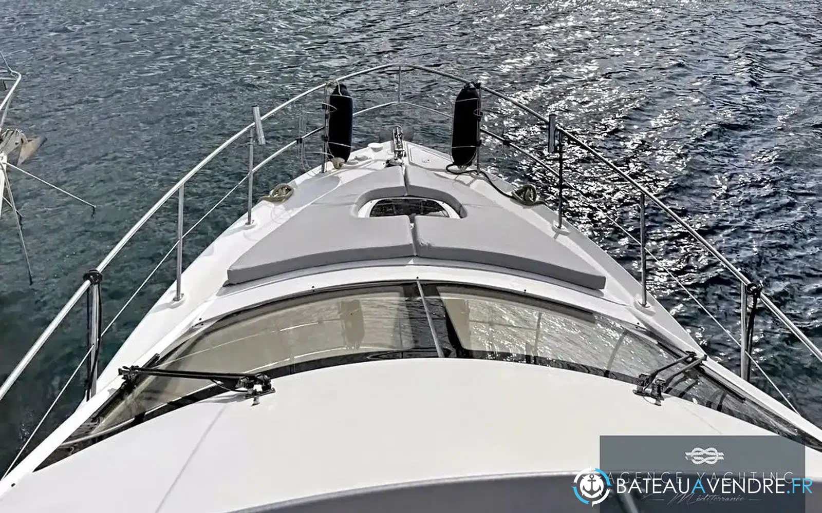 slider 11 Sea Ray 375 Sedan Bridge