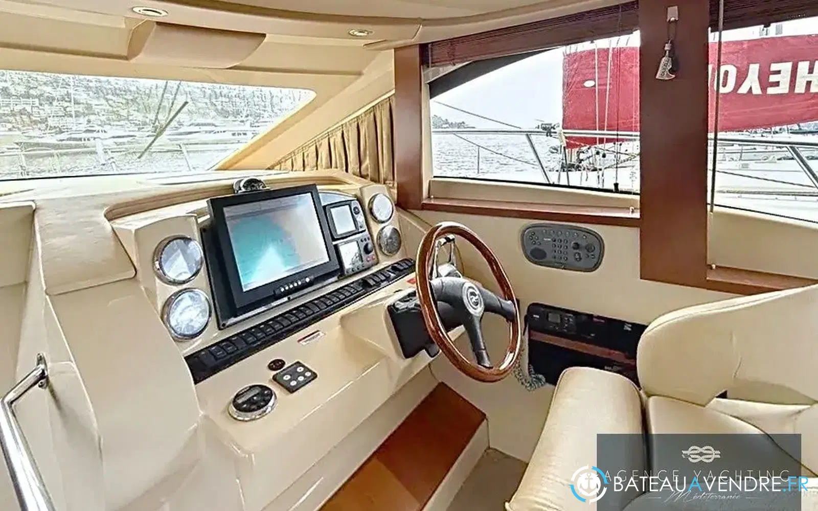 slider 17 Sea Ray 375 Sedan Bridge