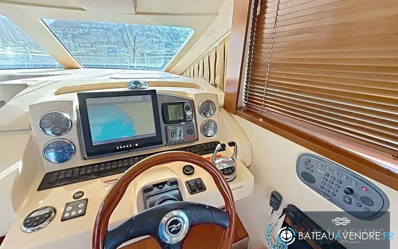 slider 18 Sea Ray 375 Sedan Bridge