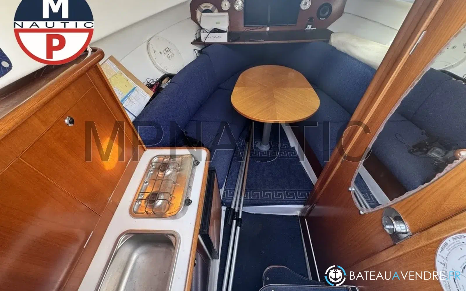 slider 9 Beneteau Flyer 701