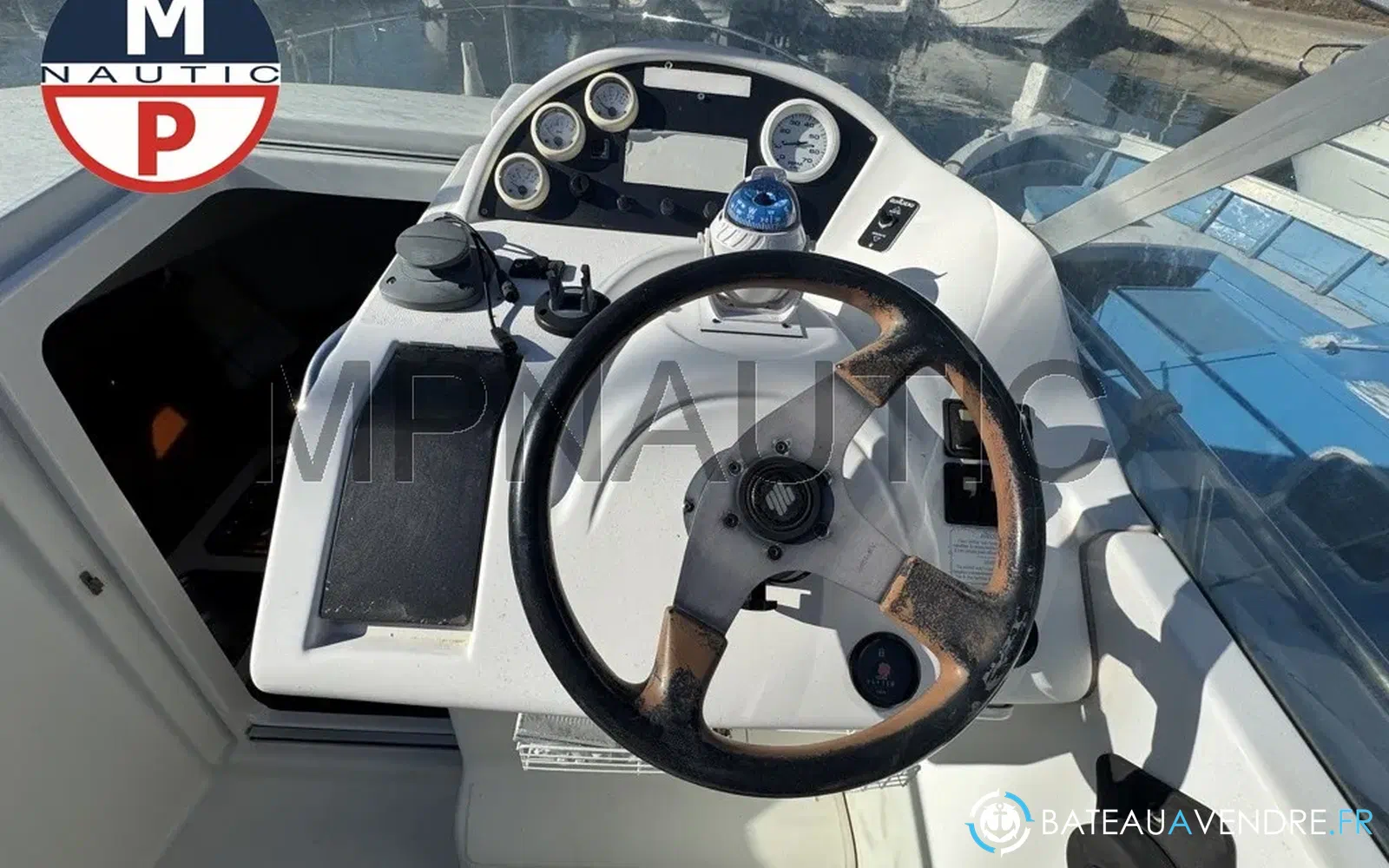 slider 5 Beneteau Flyer 701