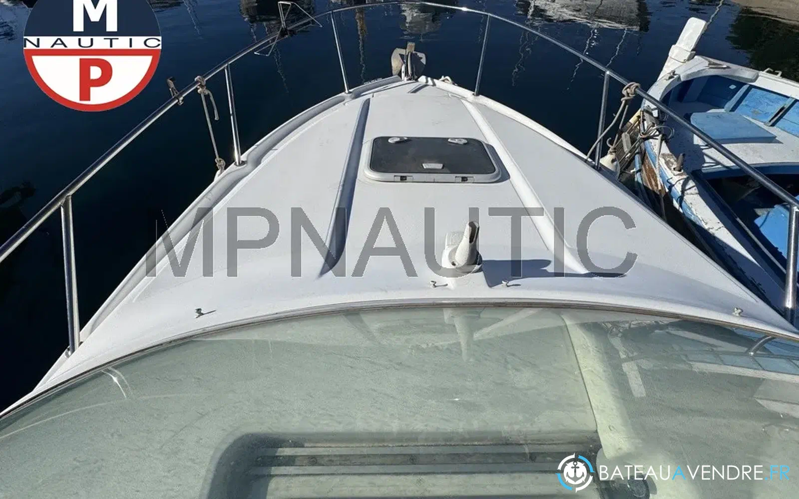 slider 6 Beneteau Flyer 701