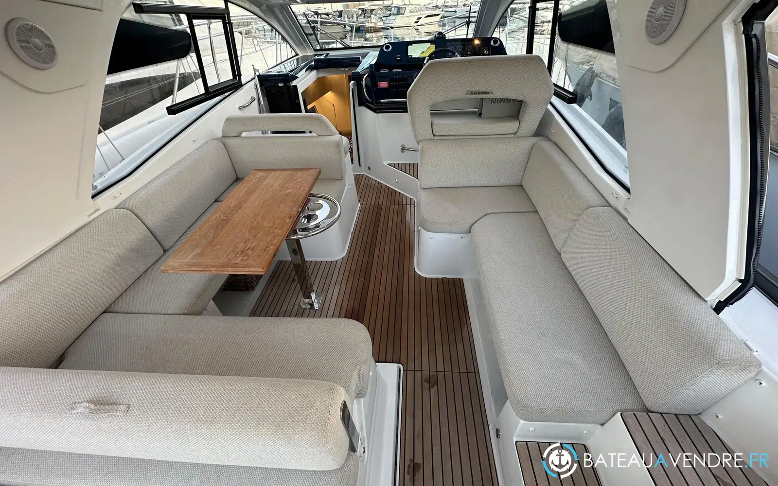 slider 12 Beneteau Gran Turismo 36
