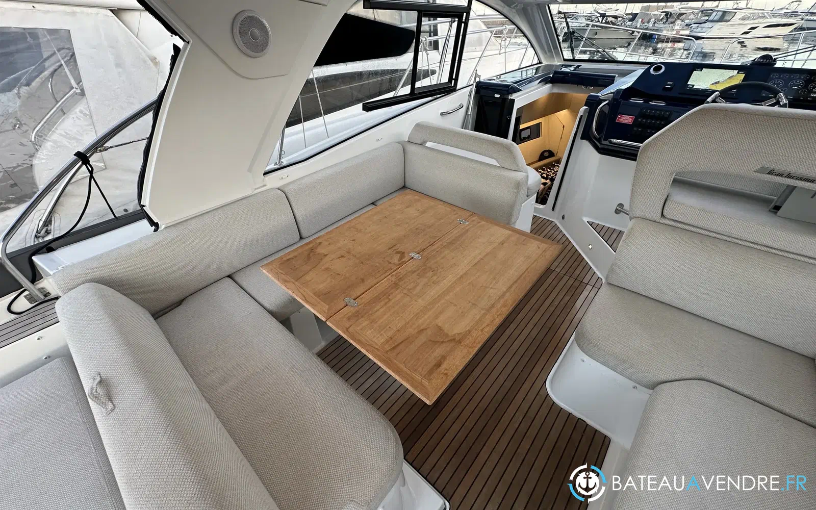 slider 13 Beneteau Gran Turismo 36