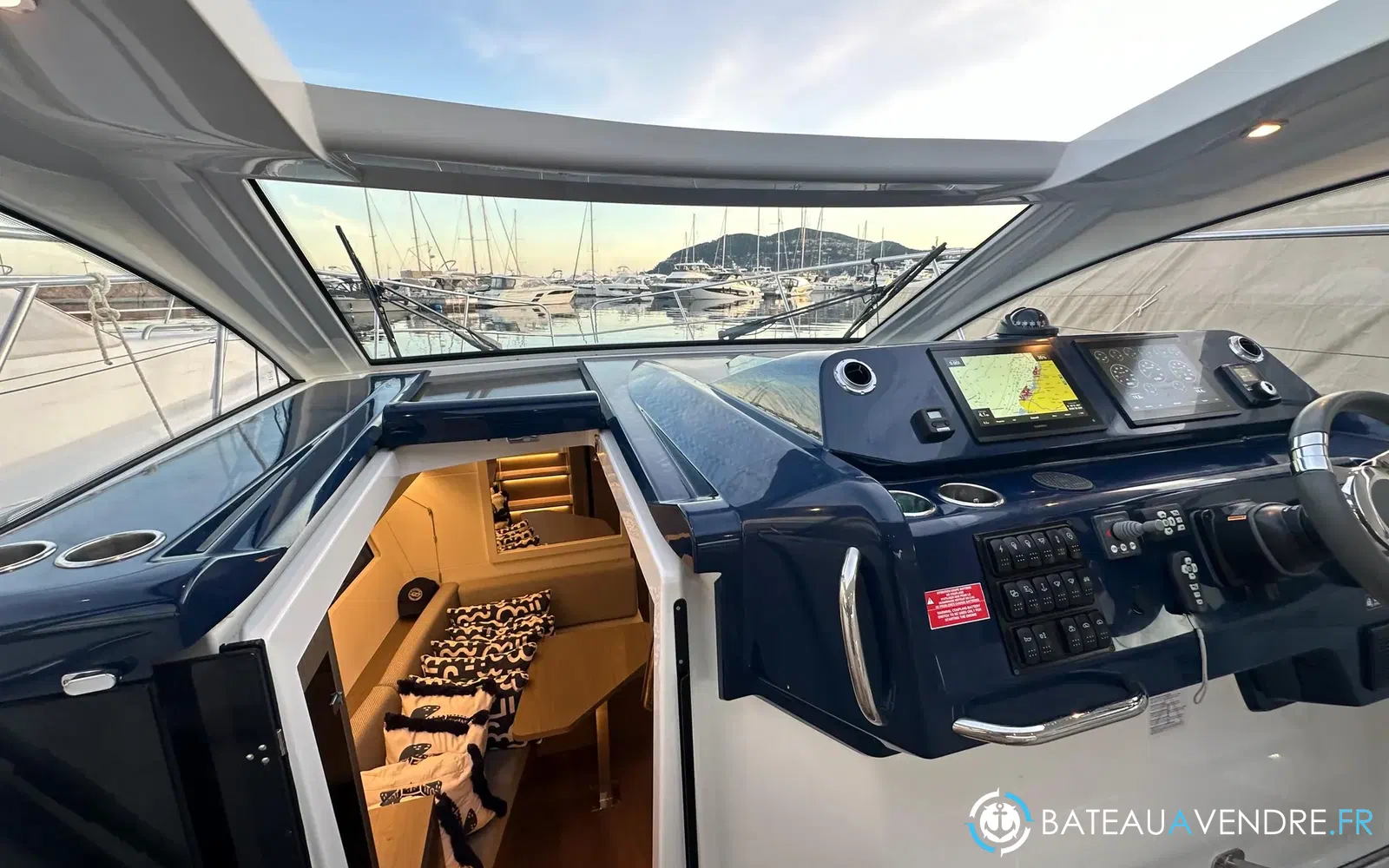 slider 8 Beneteau Gran Turismo 36