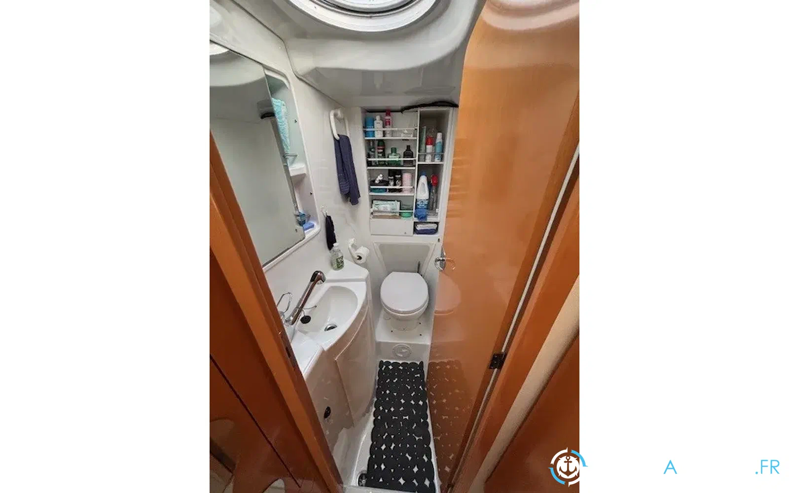 slider 10 Fountaine Pajot Highland 35