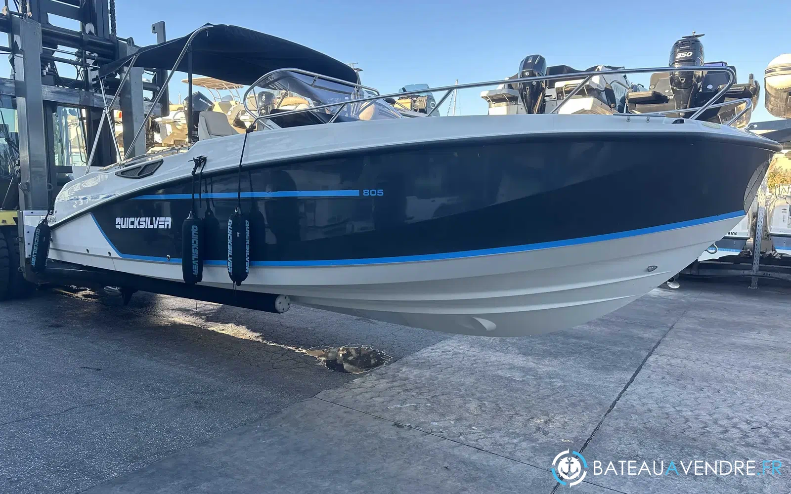 slider 1 Quicksilver 805 Open