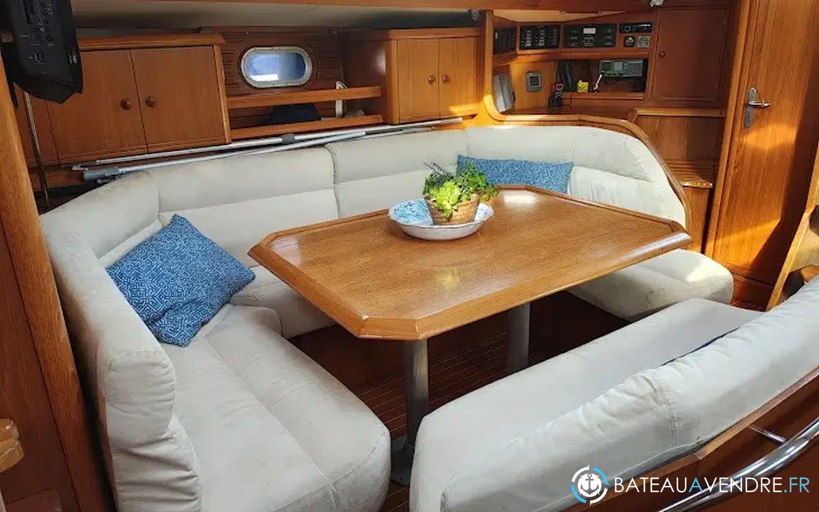 slider 32 Jeanneau Sun Odyssey 45.2
