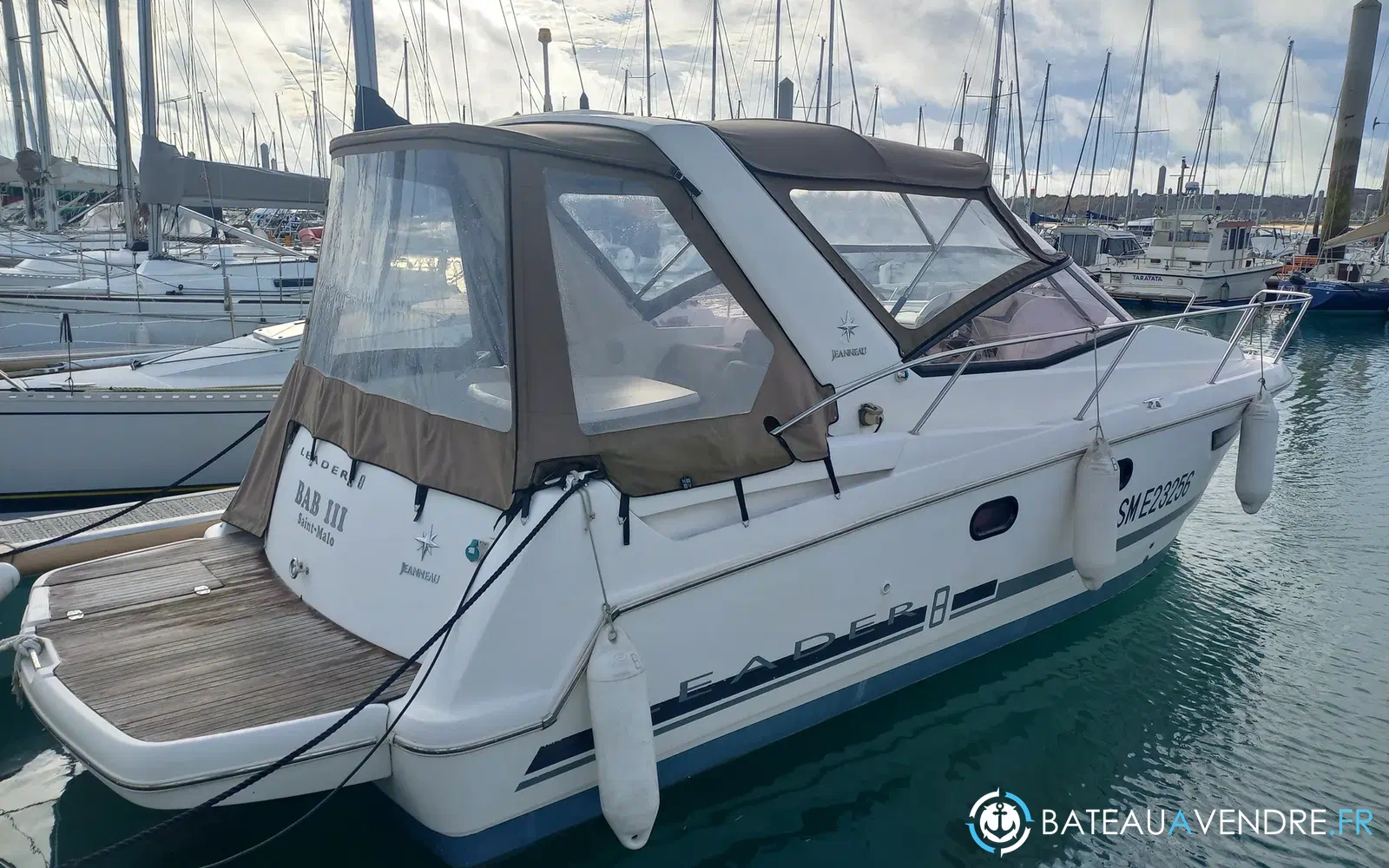 slider 2 Jeanneau Leader 8