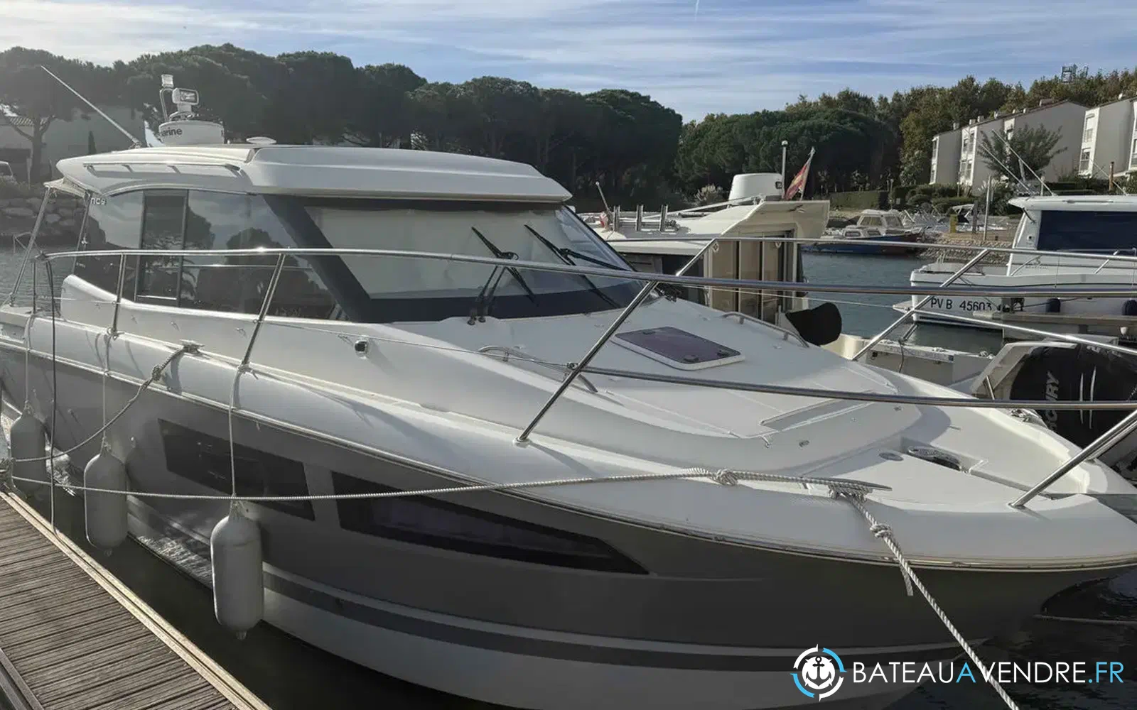 slider 1 Jeanneau NC 9