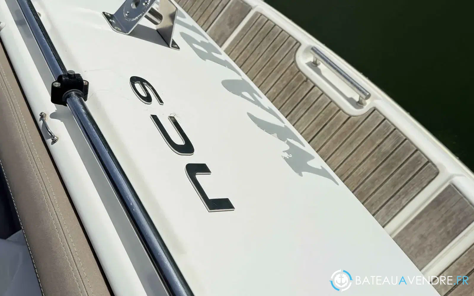 slider 5 Jeanneau NC 9
