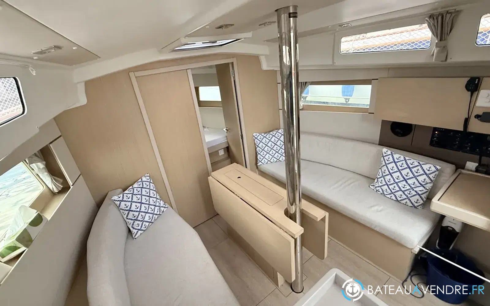 slider 16 Beneteau Oceanis 35.1