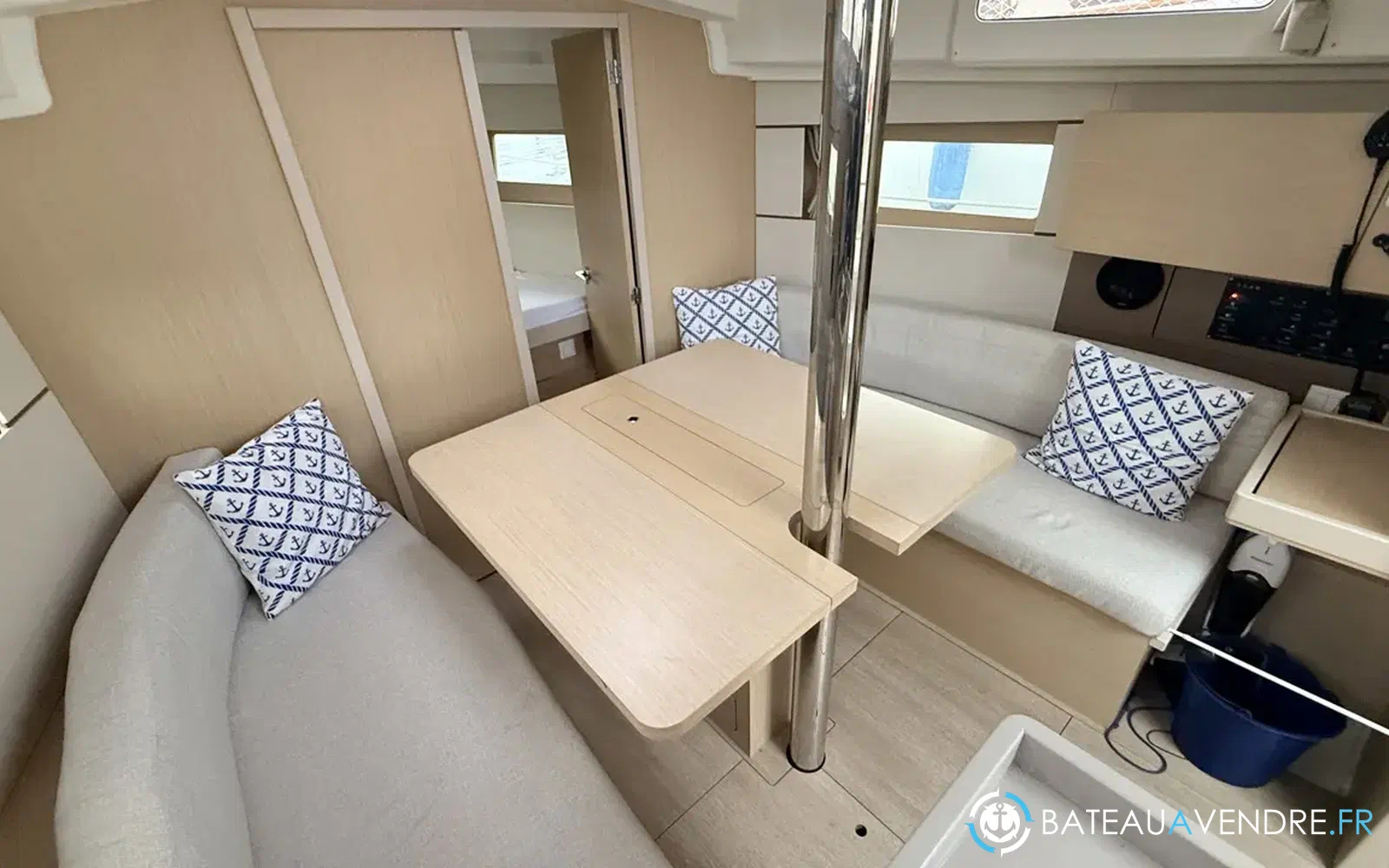 slider 19 Beneteau Oceanis 35.1