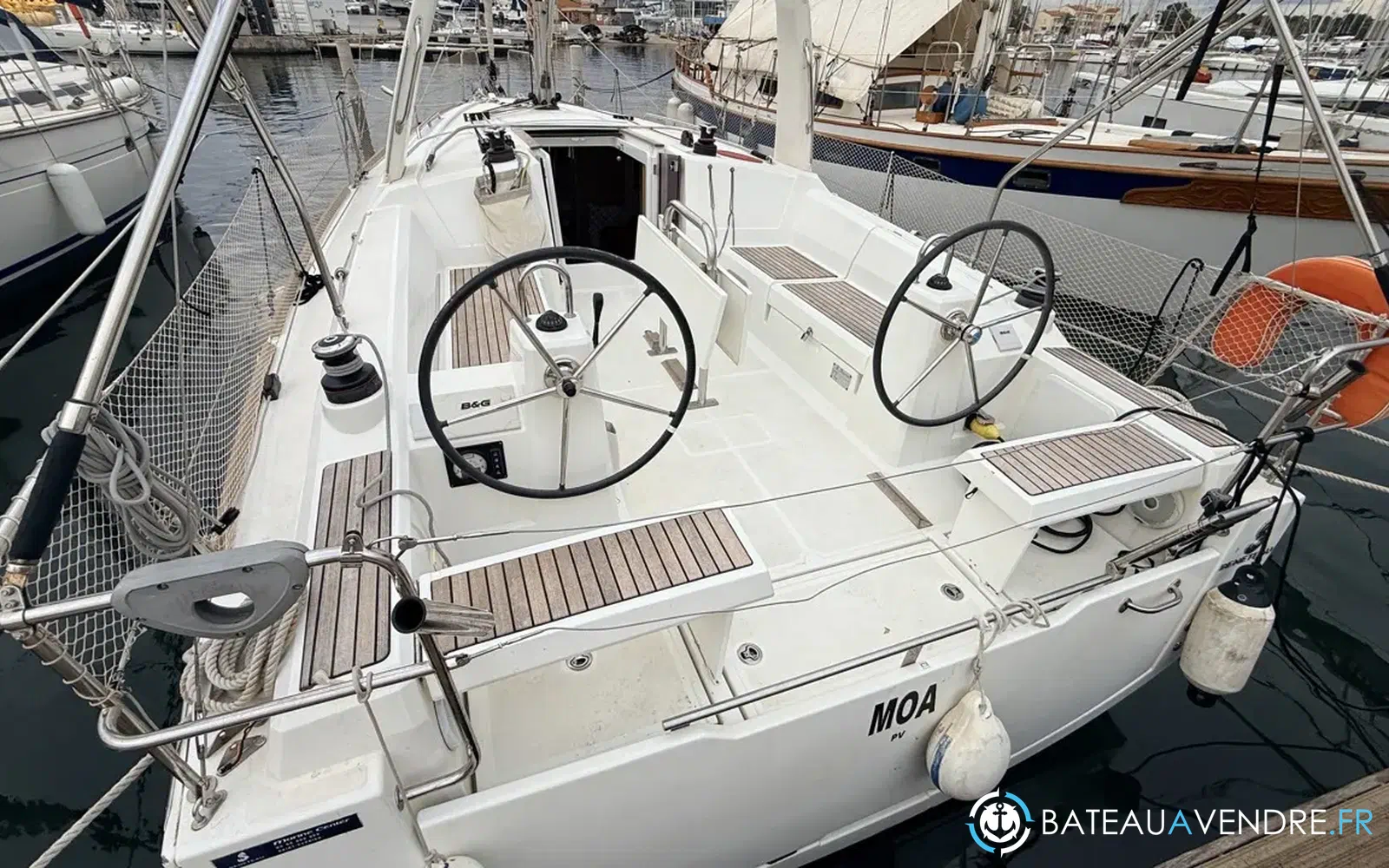 slider 4 Beneteau Oceanis 35.1