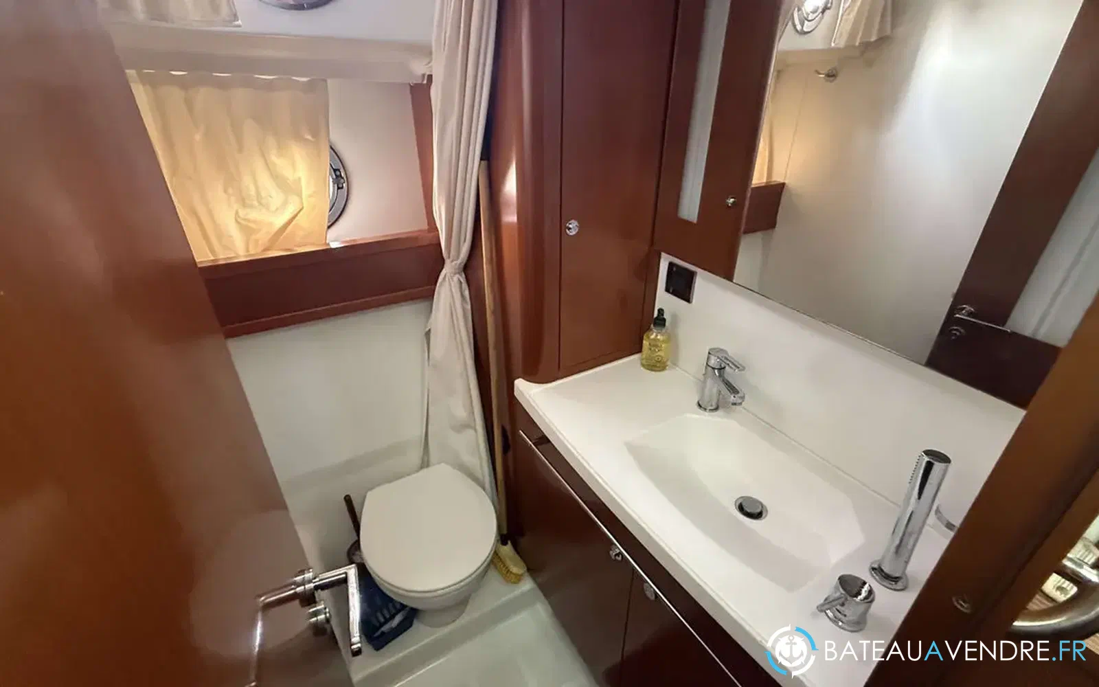slider 27 Beneteau Swift Trawler 44