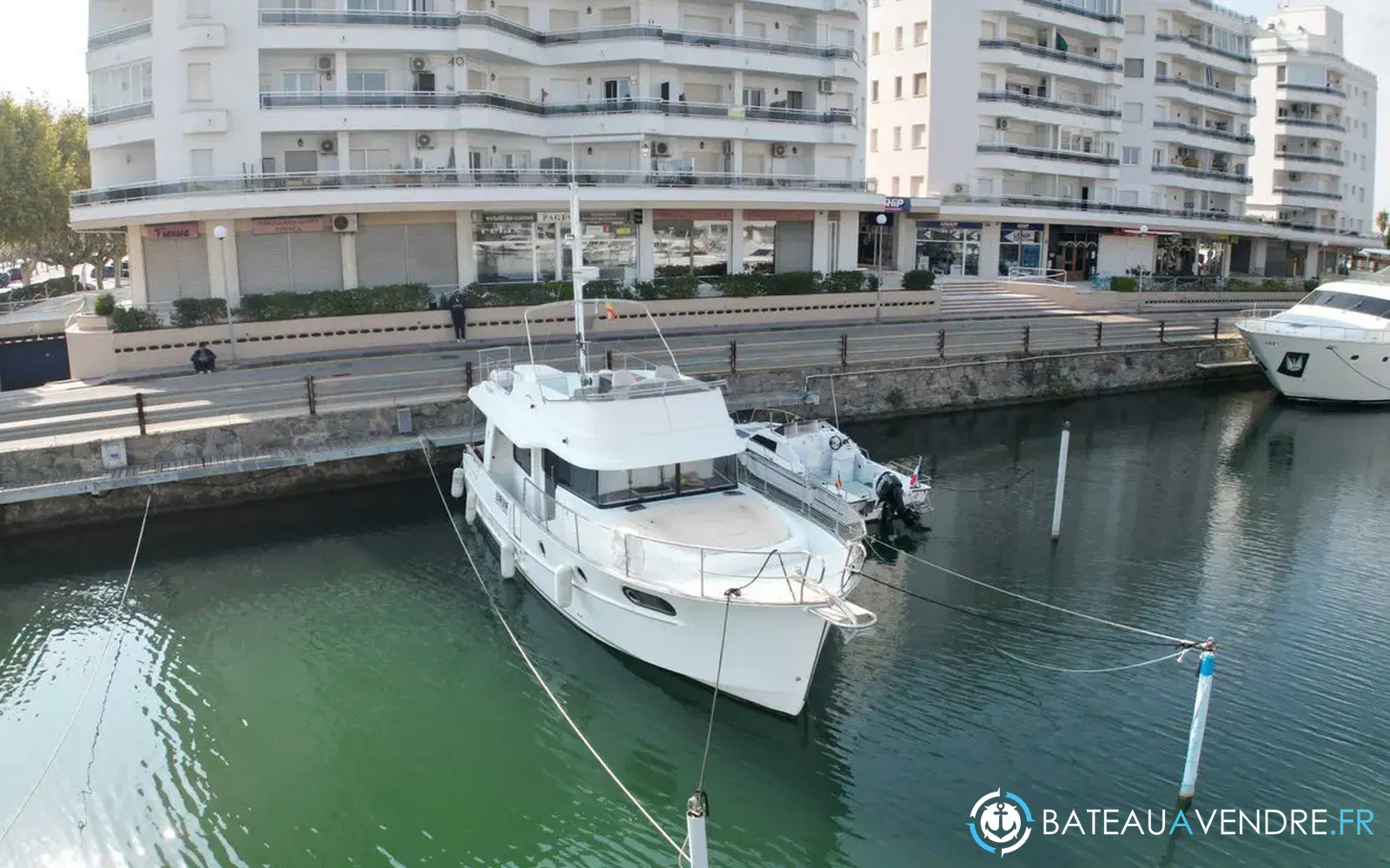 slider 5 Beneteau Swift Trawler 44