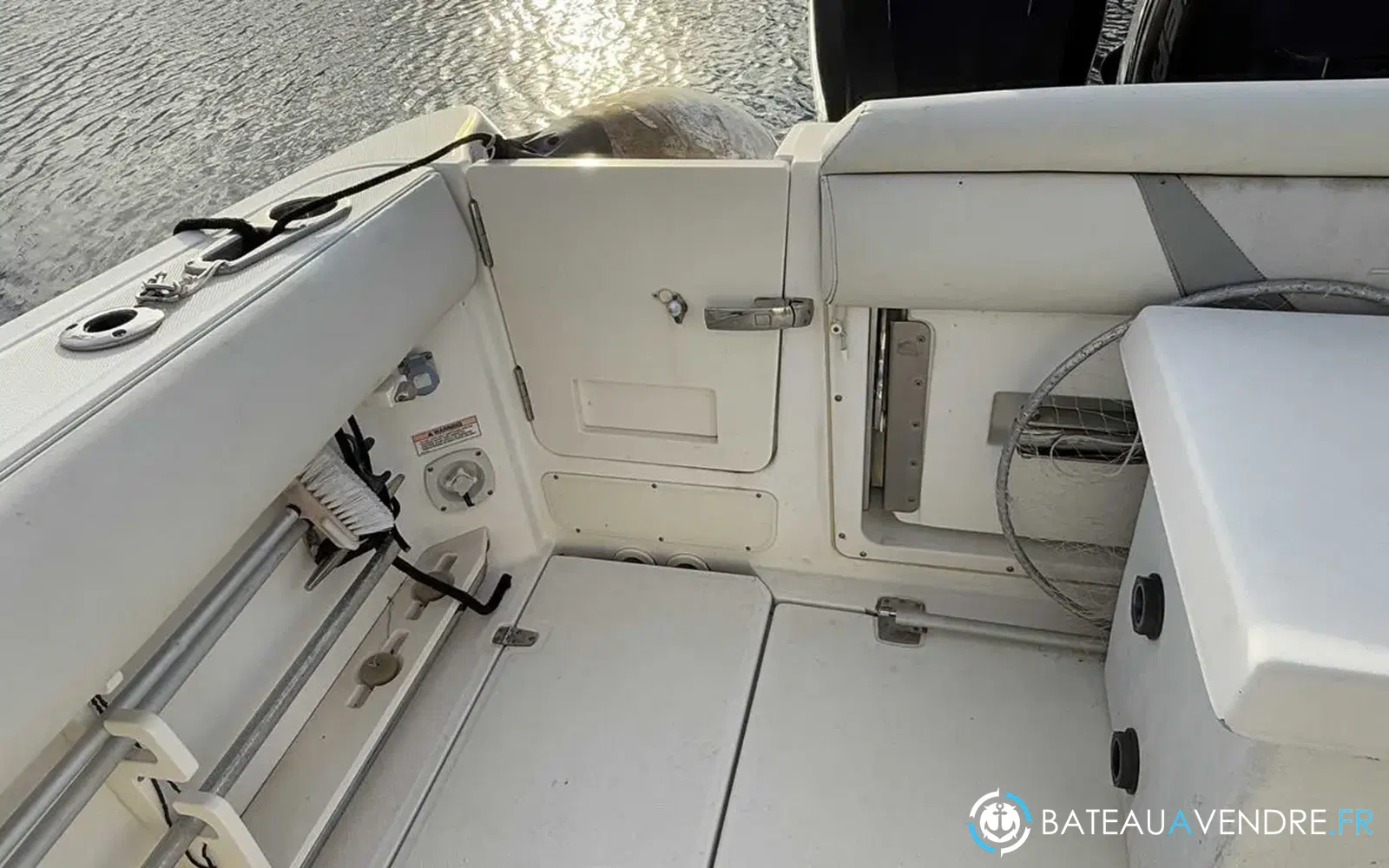 slider 23 Boston Whaler 370 Outrage