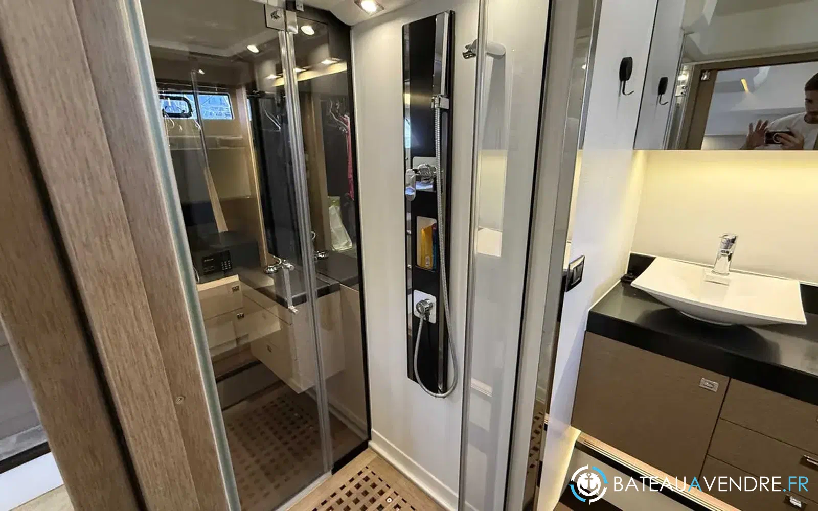 slider 32 Prestige Yachts 560 Fly