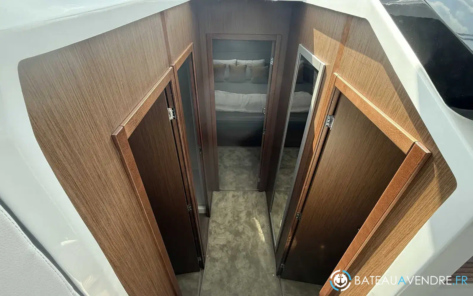 slider 12 Beneteau Antares 12