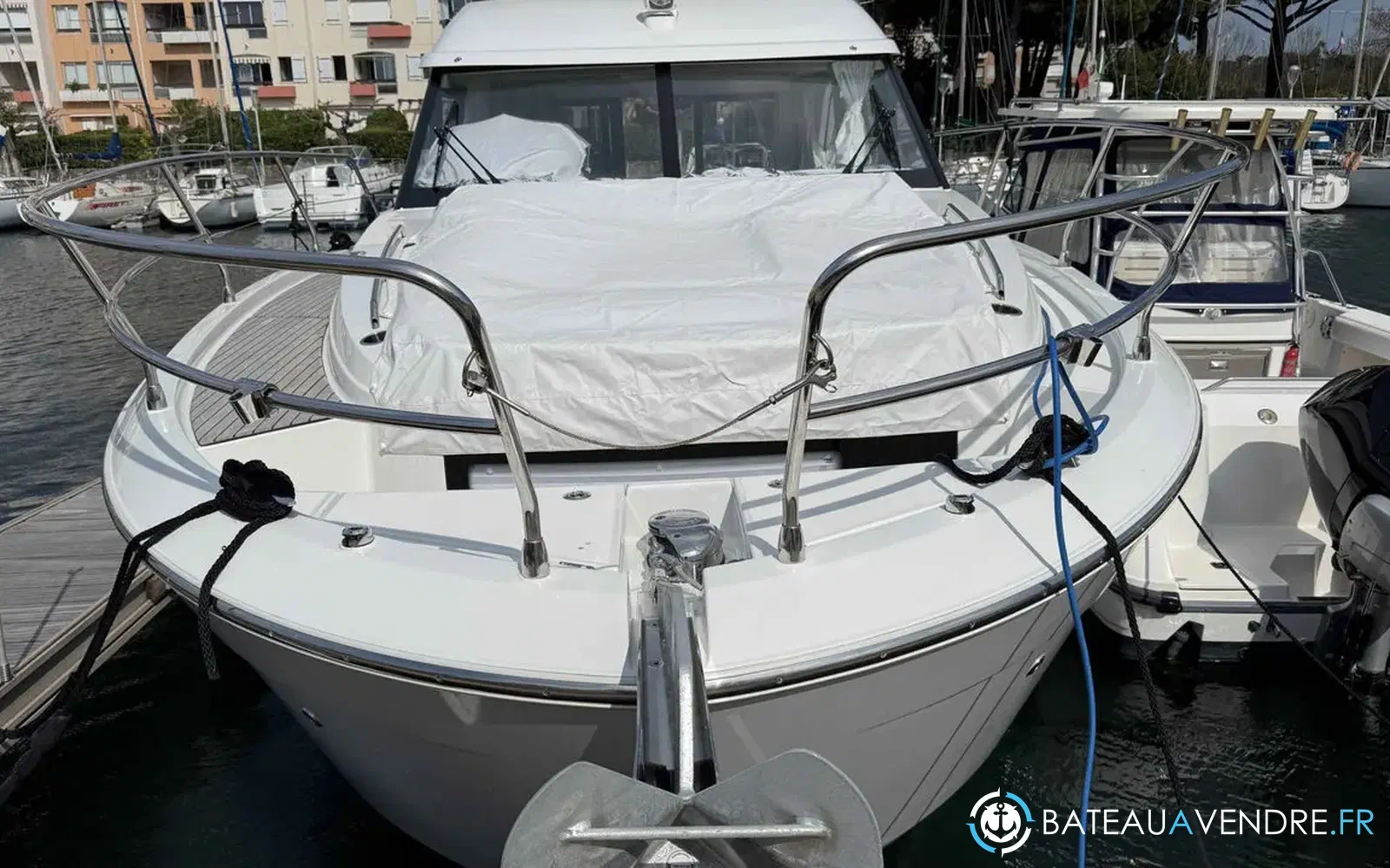slider 20 Beneteau Antares 12