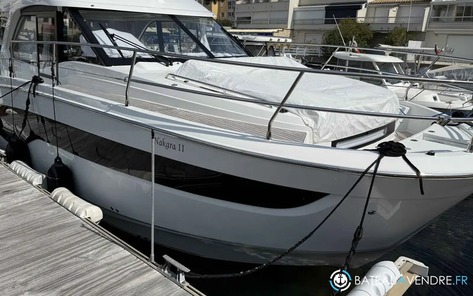 slider 2 Beneteau Antares 12