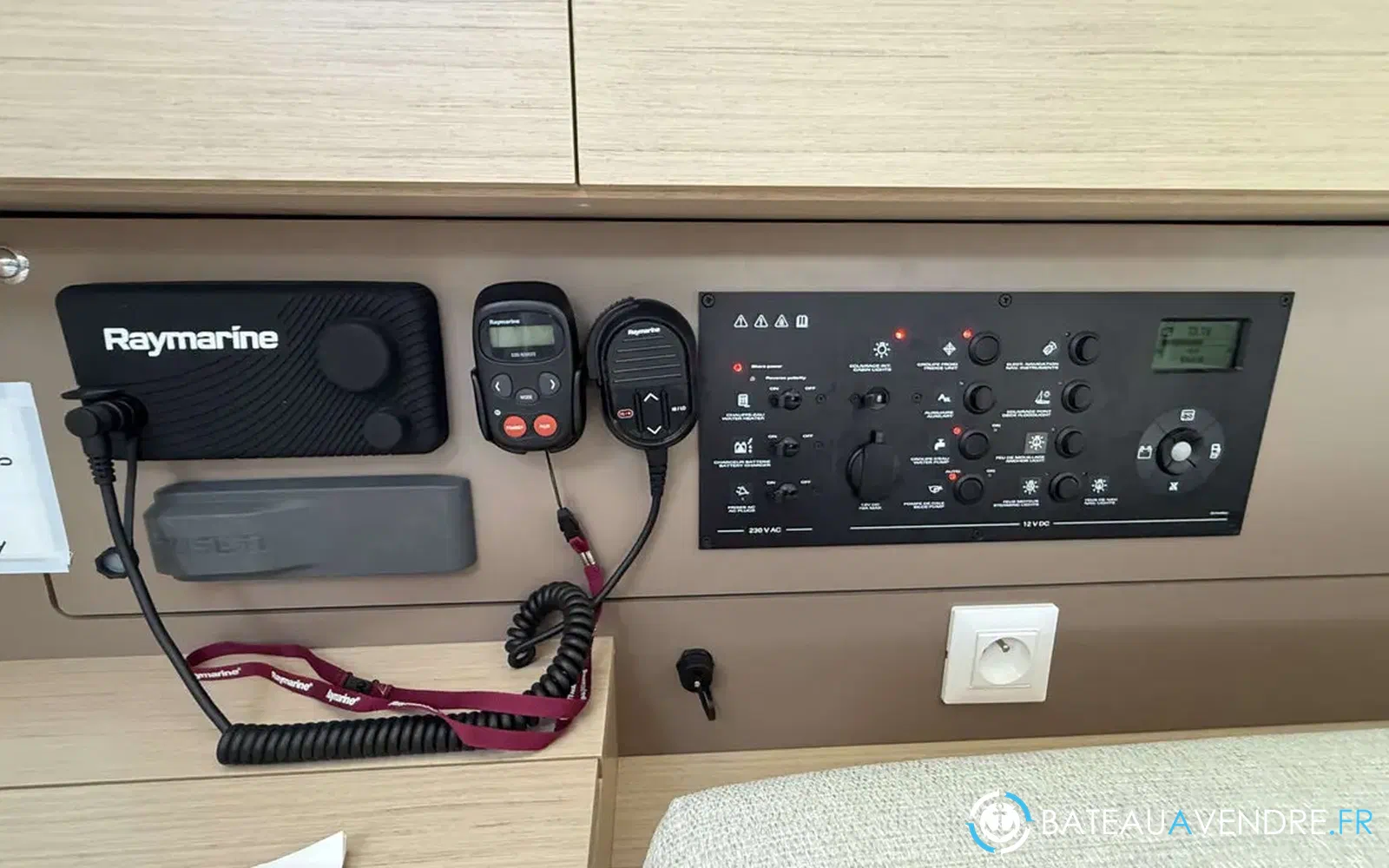 slider 26 Beneteau Oceanis 38.1