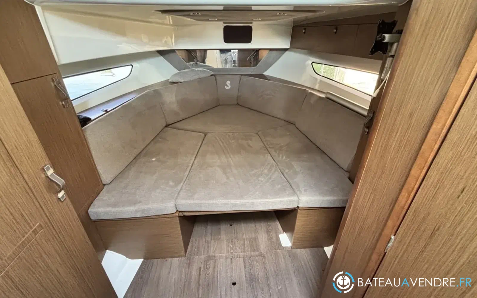 slider 13 Beneteau Flyer 10