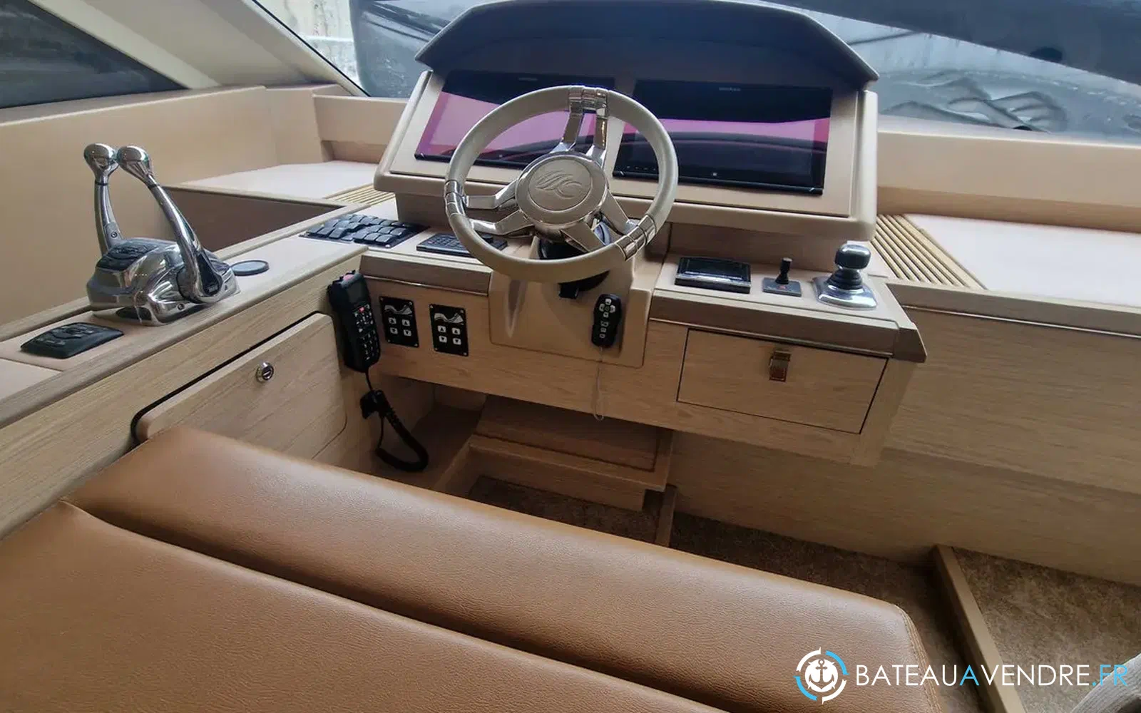 slider 12 Beneteau Monte Carlo 6