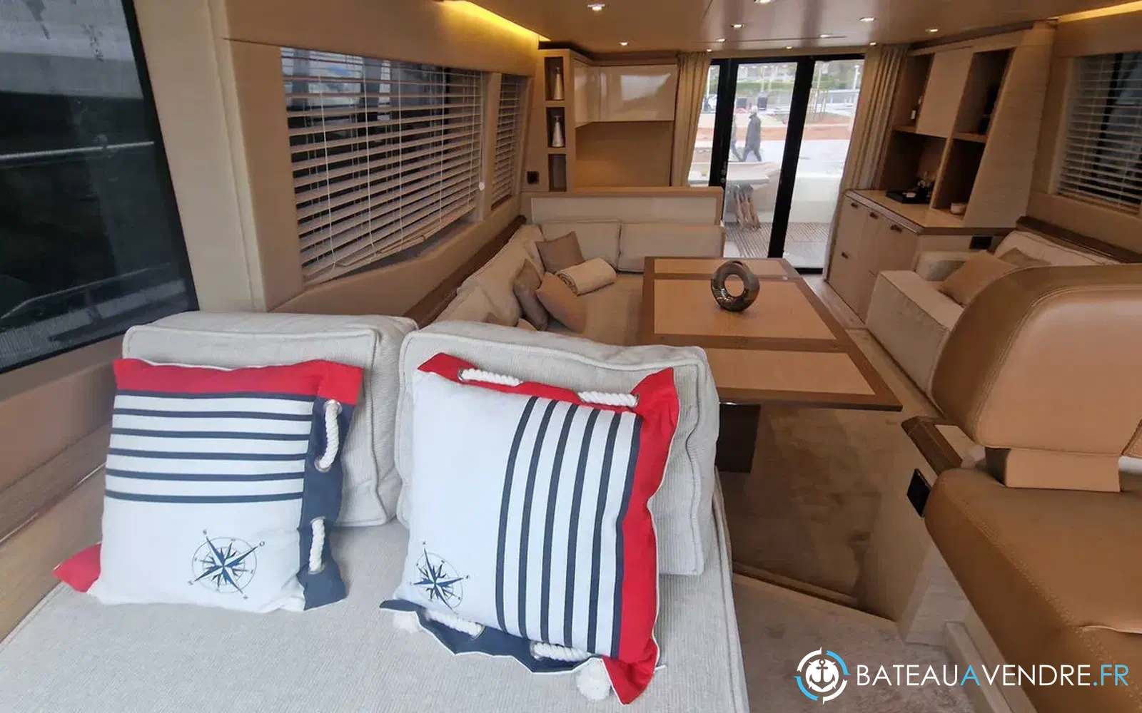 slider 19 Beneteau Monte Carlo 6