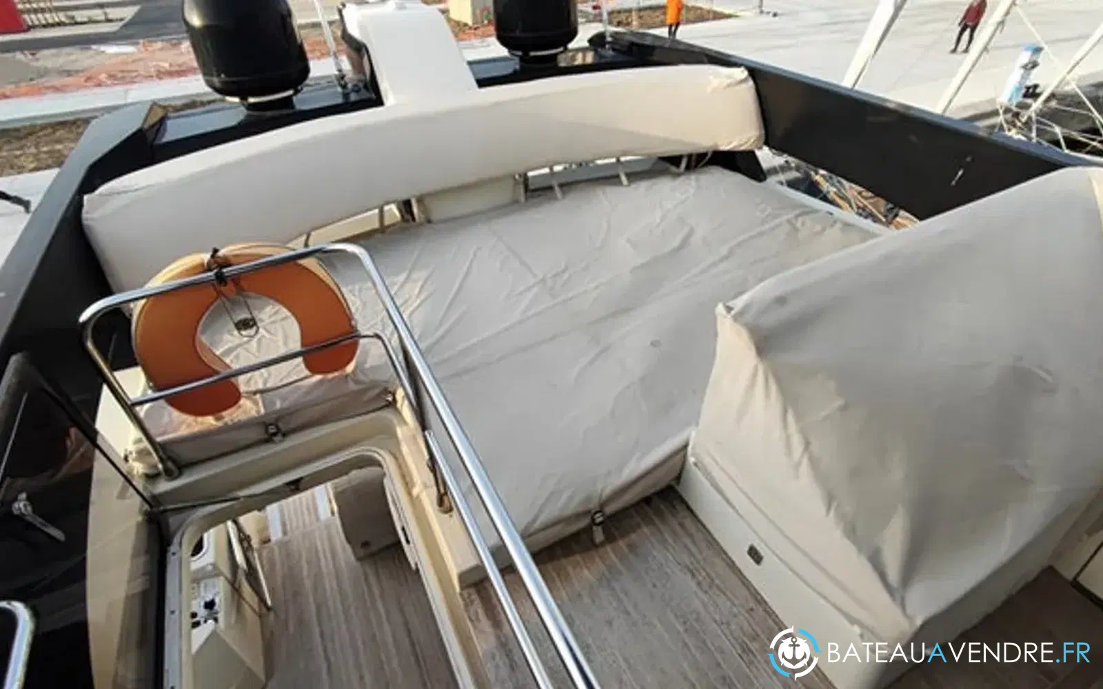 slider 38 Beneteau Monte Carlo 6