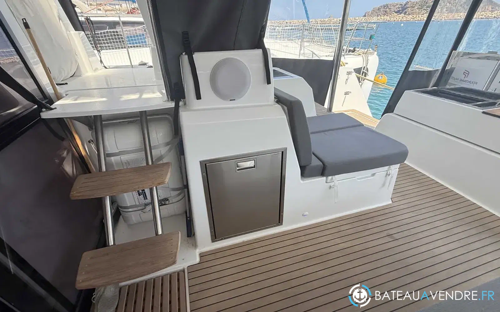 slider 26 Fountaine Pajot Astrea 42