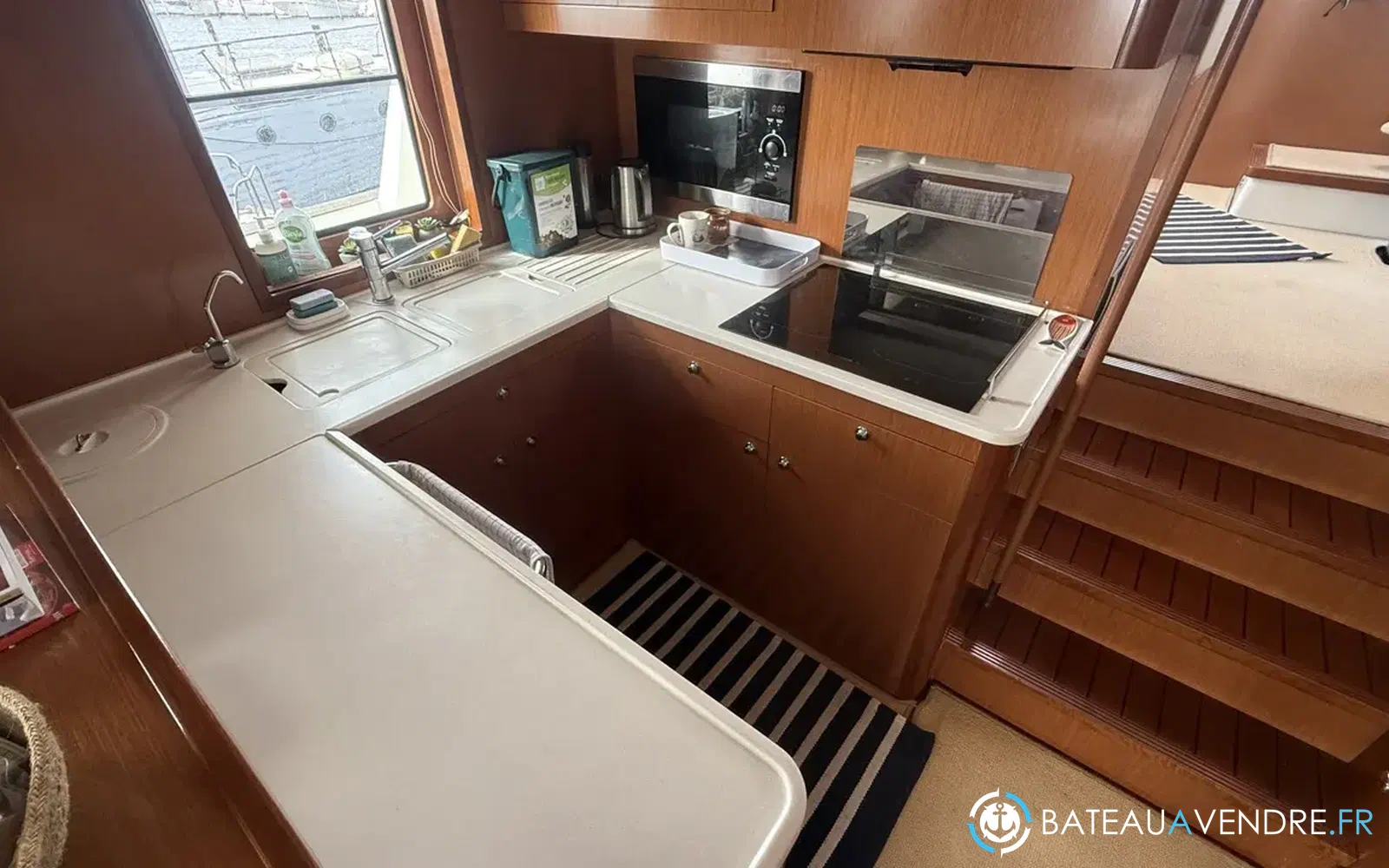 slider 11 Beneteau Swift Trawler 52