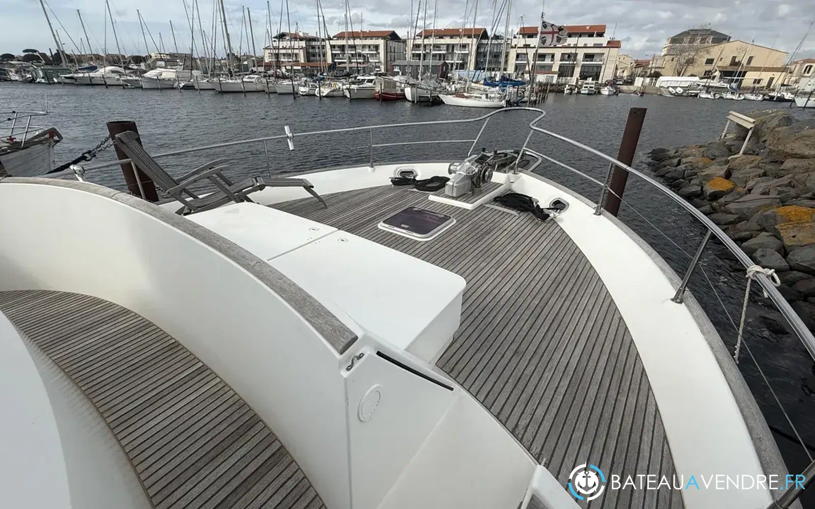 slider 4 Beneteau Swift Trawler 52