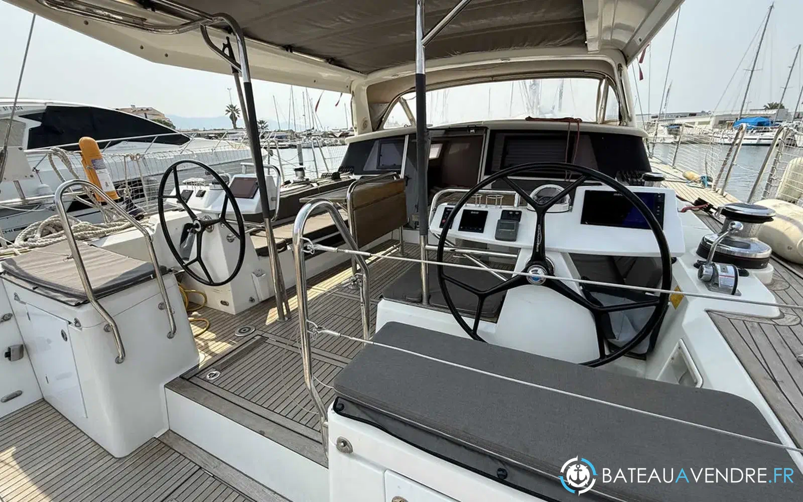 slider 8 Beneteau Sense 51