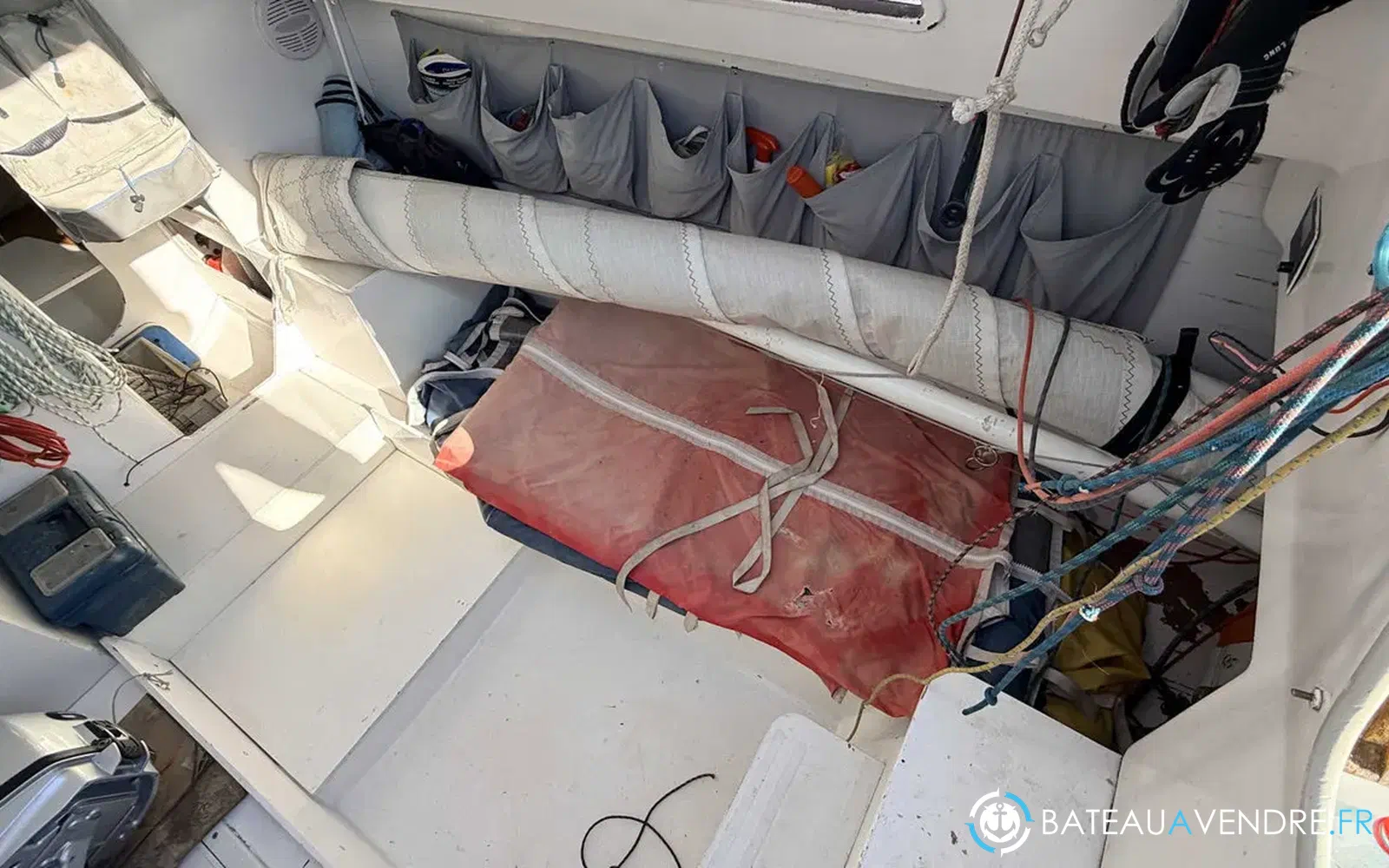 slider 14 Comar Yachts Comet 28