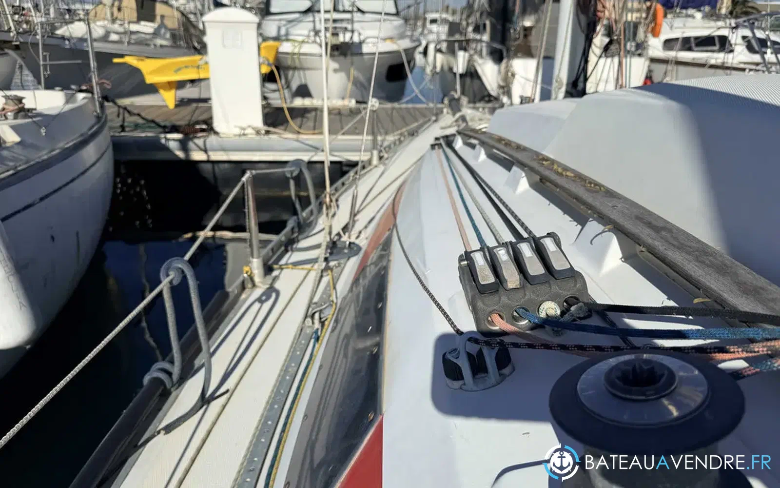 slider 24 Comar Yachts Comet 28